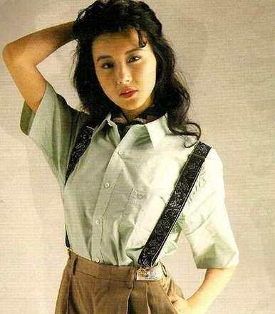 你不要天天拧他的耳朵哟，他天天评价耳萧蔷都是红的