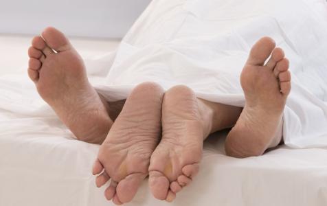 女性阴臭是什么原因引起的,女性阴风病是什么意思