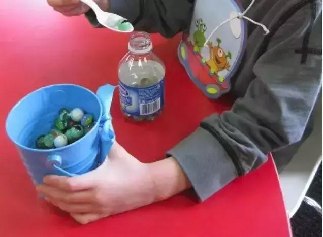 专注力训练小游戏3-6岁中班视频,全脑课程培养宝宝专注力的小游戏