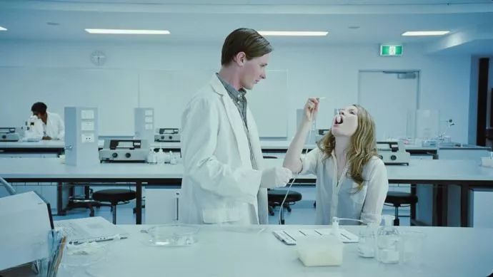 睡美人童话图片,睡美人的真人版童话