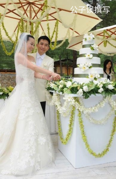 梁朝伟情史完整版,刘嘉玲梁朝伟张曼玉情史