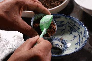 菜籽饼香味能钓鲢鳙吗,菜籽饼打隔夜窝钓鱼