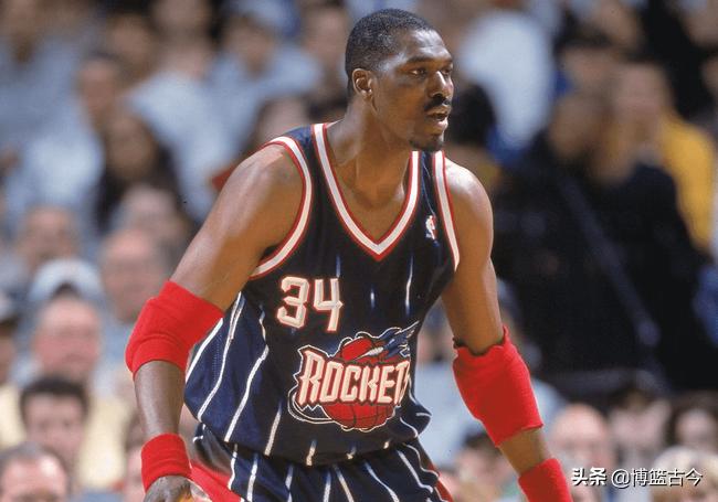 科比前十守门员,科比历史前十守门员