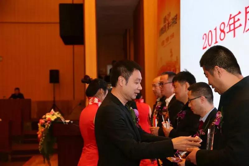 瀹舵湁涓囧枩鍘ㄥ崼,瀹舵湁涓囧枩