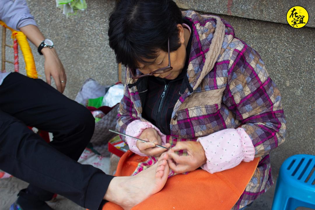 鍐嶈瀹滃鑿滃潩鏈哄満,鍥涘窛瀹滃鍐嶈