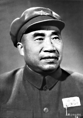 *德朱**：就是剩下我一个人，也要革命到底