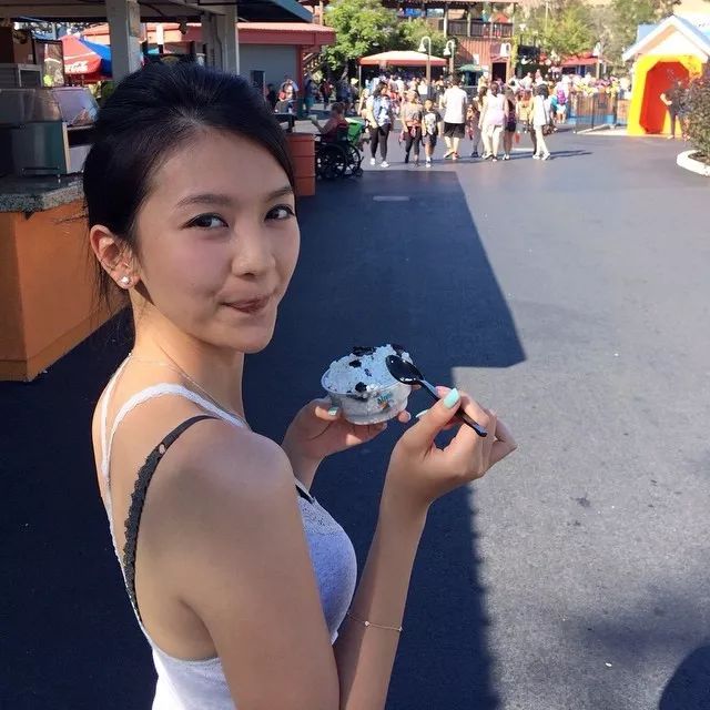 恭喜恭喜！29岁前港姐荣升人母阵痛4小时后顺产6.5磅千金