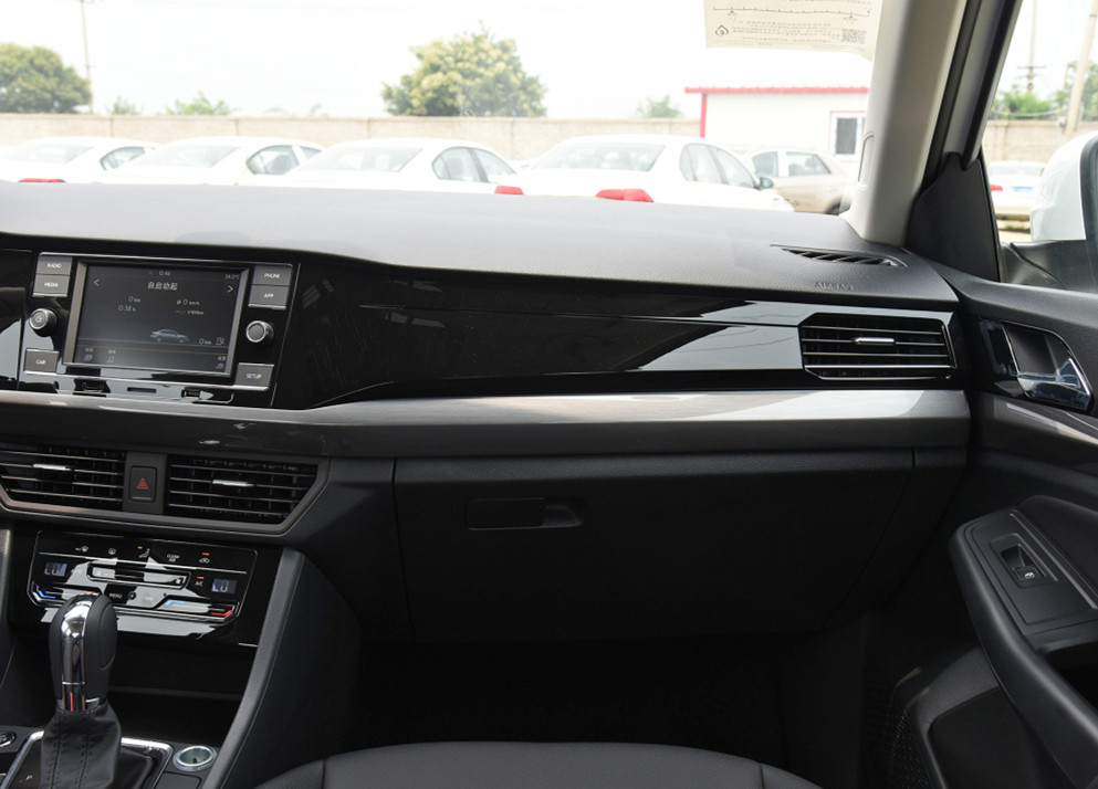 买全新大众宝来十个忠告,十四年车龄的大众宝来还能入手吗