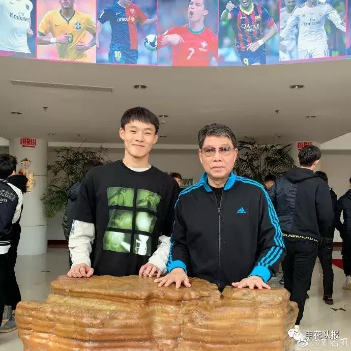 朱辰杰刘若钒,朱辰杰蒋圣龙刘若钒上节目