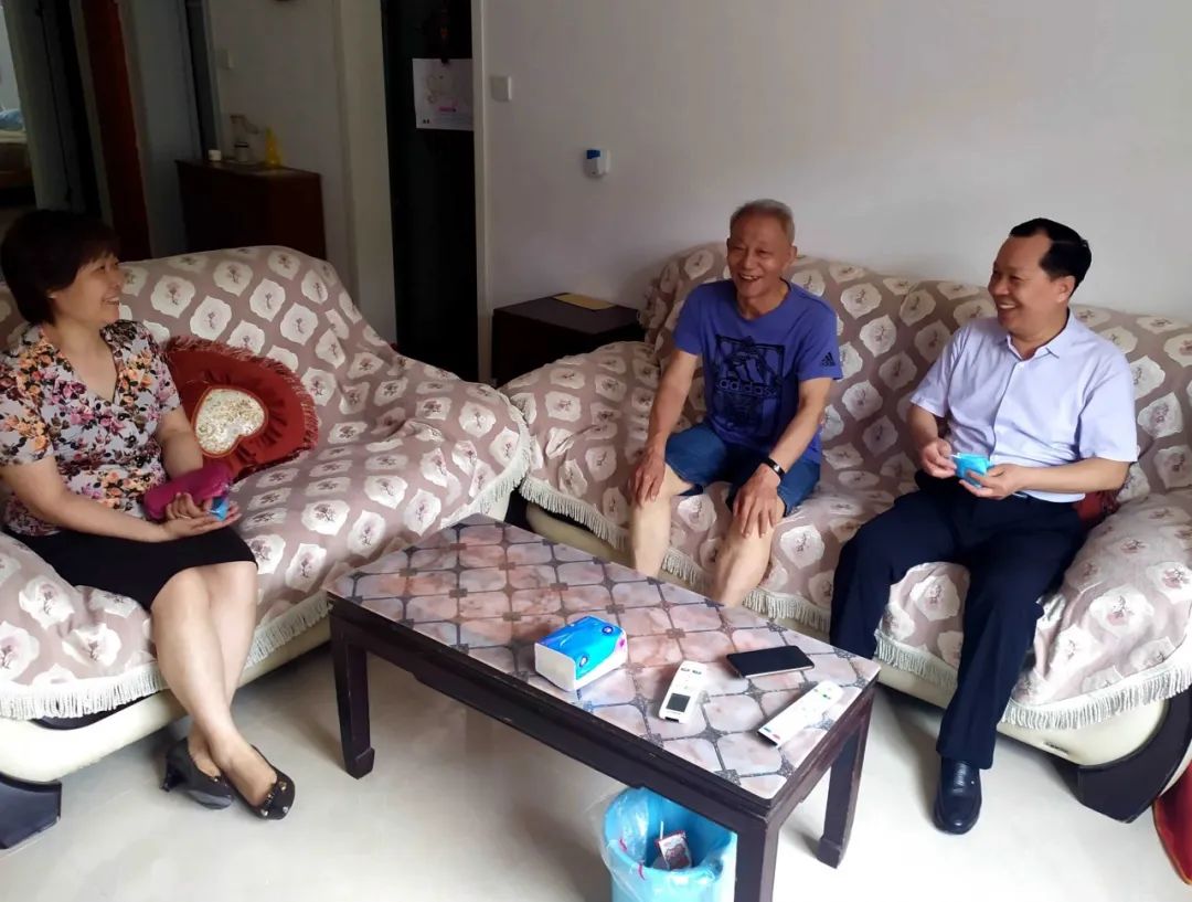 村社区党组织开展庆七一活动方案,工会迎70周年活动