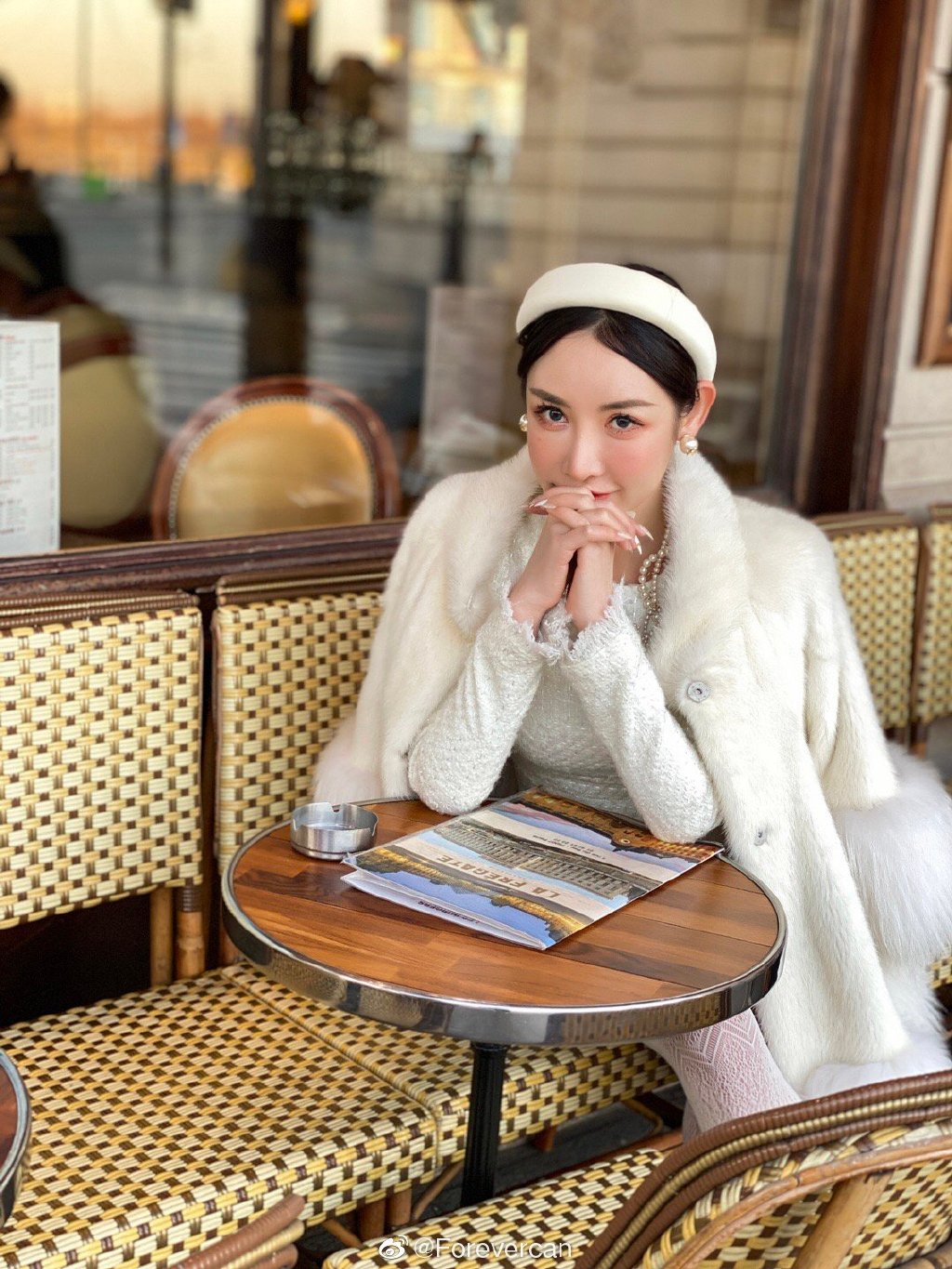 女人冬天如何穿搭更好看,女人冬天穿什么保暖又好看