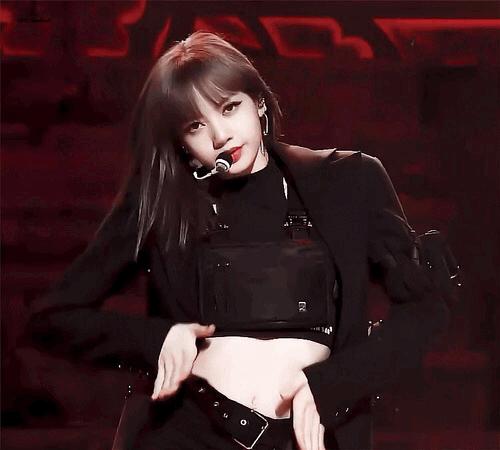 lisa穿什么鞋,人间芭比lisaattention