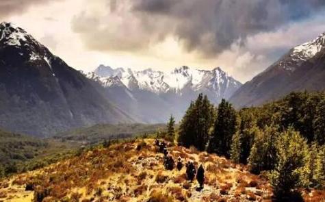 指环王中被保存下来的取景地在哪,指环王取景地新西兰的卡瓦劳峡谷