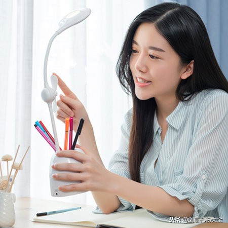 初中男生喜欢的礼物排行榜,初中男孩子最喜欢的礼物