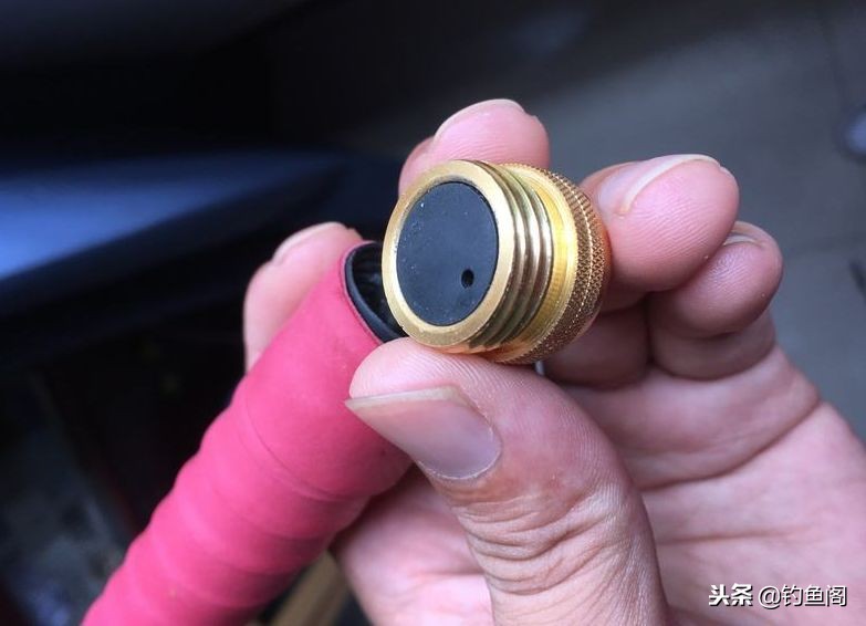 200元钓友公认十款最好鱼竿,哪种鱼竿又便宜又好用钓不断