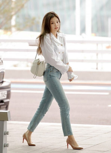 韩国衣品好的女明星jennie,jennie韩系穿搭