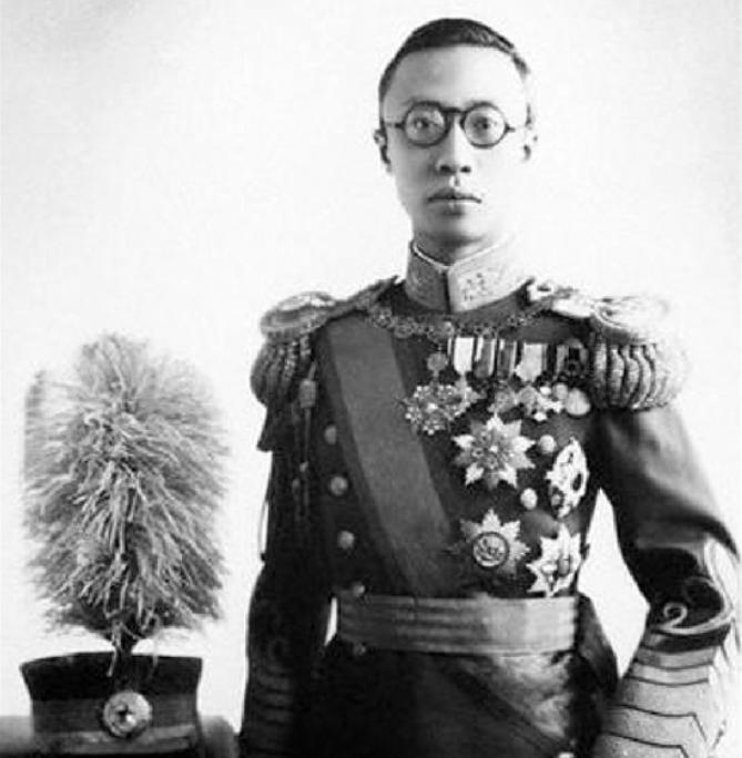 古董圈捡漏上千万,捡漏古画亿万富翁