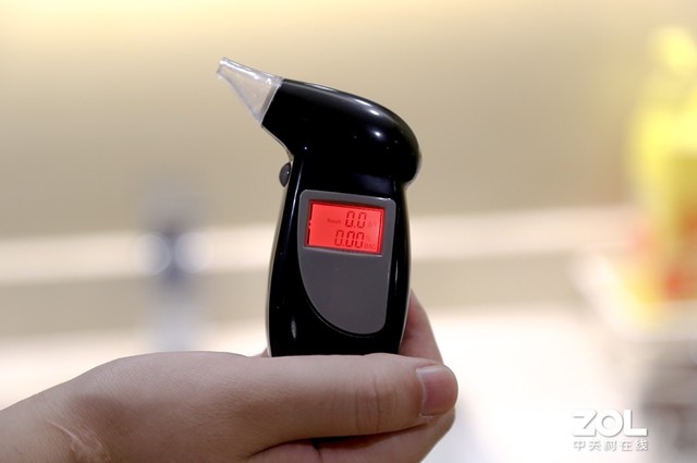 小型净水器能净化水吗,净水器净化纯水