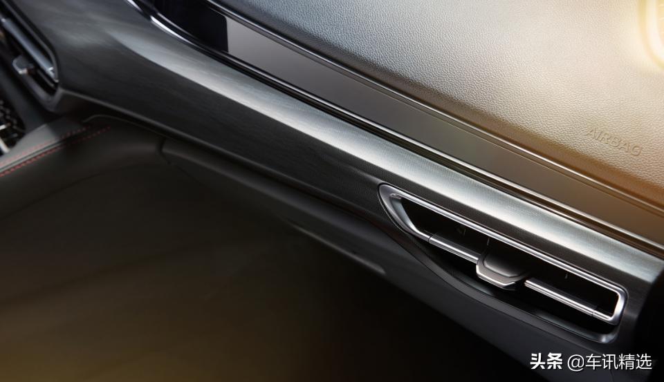 长安逸动plus和新款荣威i5对比,逸动和荣威i5哪个值得买