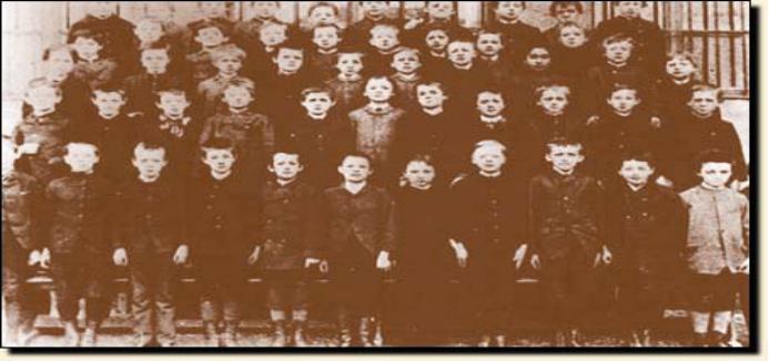 爱因斯坦为什么成为著名的科学家,爱因斯坦1902年