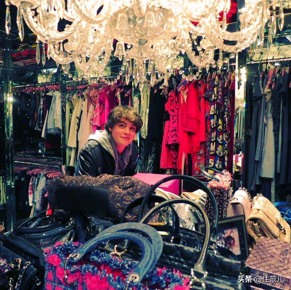 鏄庢槦鐨勮。甯介棿鏁寸悊,鏄庢槦琛ｅ附闂村ぇ鎻