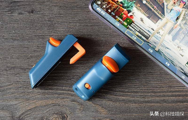 北通J1手游按键1秒15次击发，和我拼手速你必败无疑