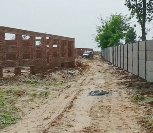 围墙水泥立柱造型,水泥板围墙立柱施工