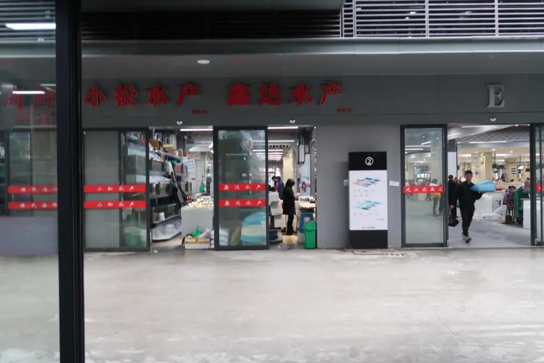 在这个足足2万平的奇妙海鲜“商场”，我找到了赚钱的动力