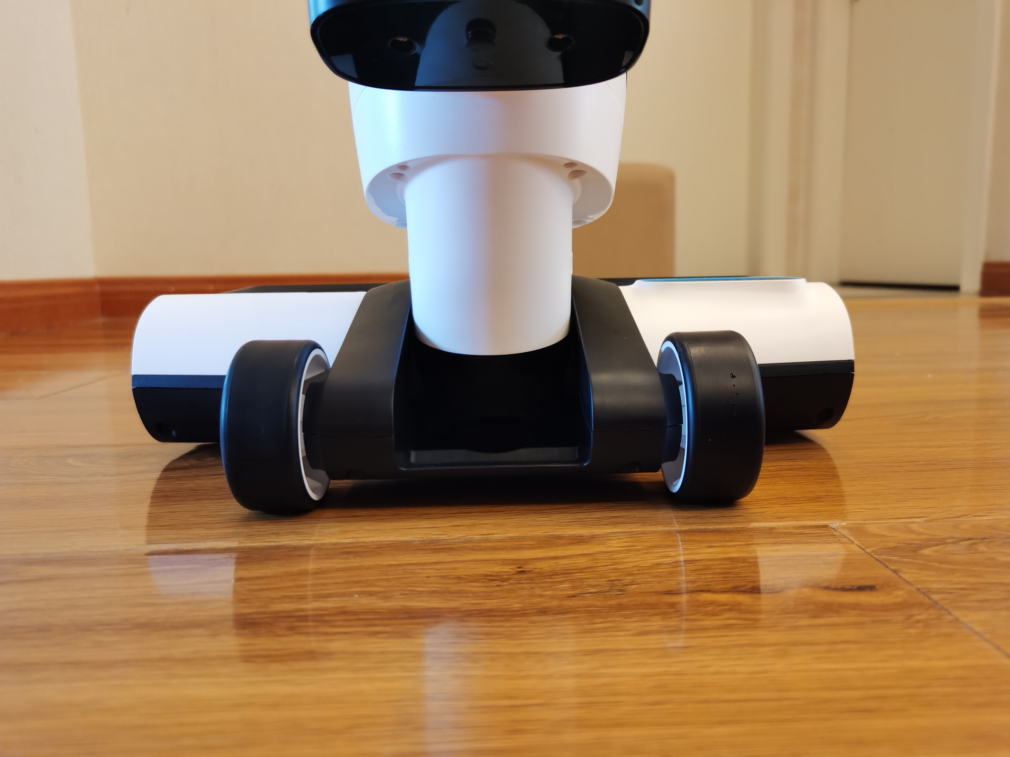 洗地机吸拖一体全自动推荐,家用吸拖智能一体洗地机哪种好用