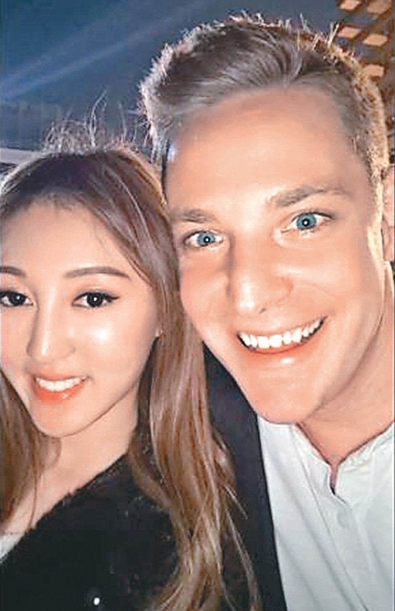 前港姐宣布与百亿富商离婚,前港姐宣布与大40岁富商离婚