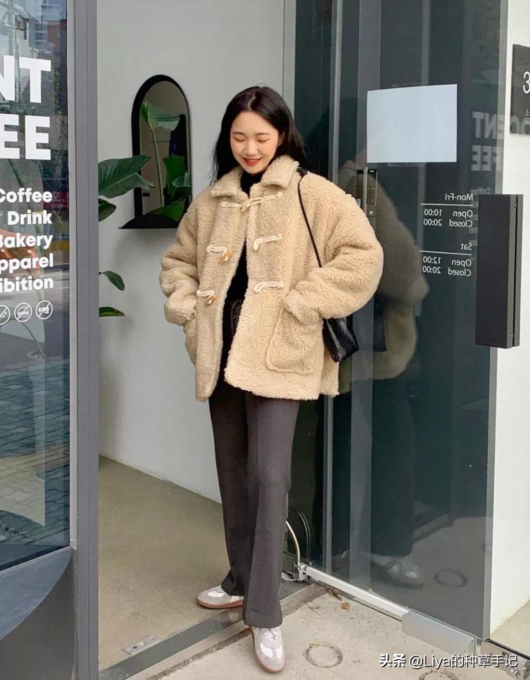 牛角扣是哪年流行,牛角扣鬼怪大衣