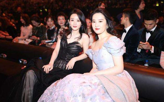 发腮到底有多丑,面部发腮显老10岁一招解决困扰