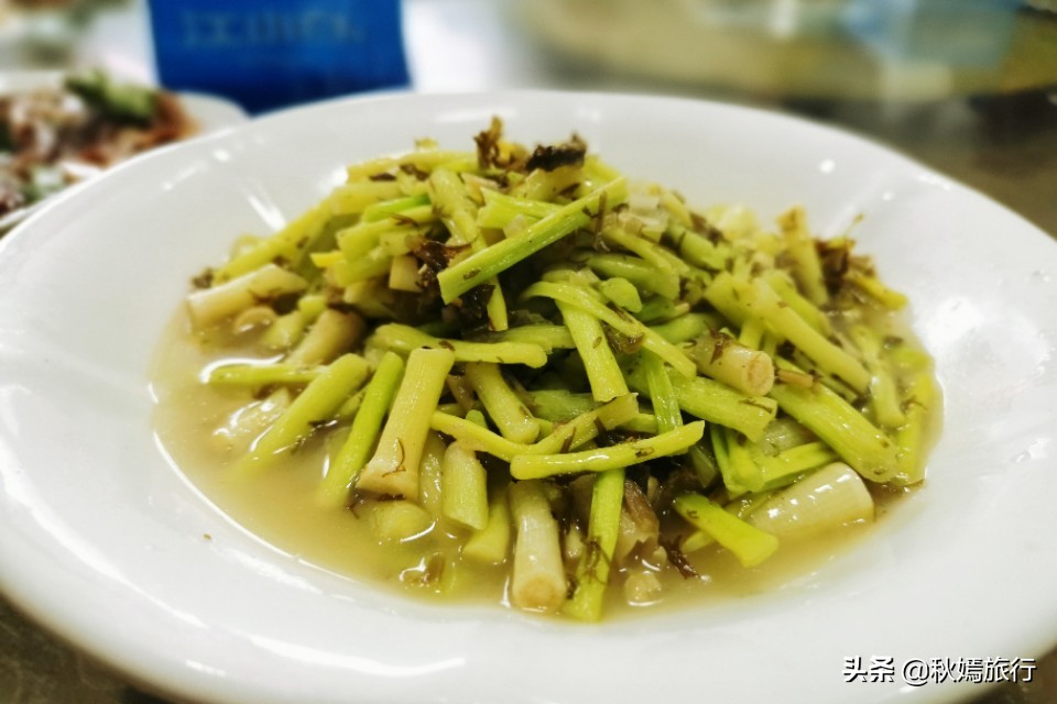 春雨菲菲游常熟滨江公园，浒浦江边品江鲜，23道菜共720元贵吗？