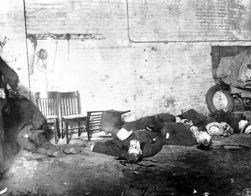 *手党黑**传奇教父＋悲情烂片导演，这部电影是真正的灾难艺术品