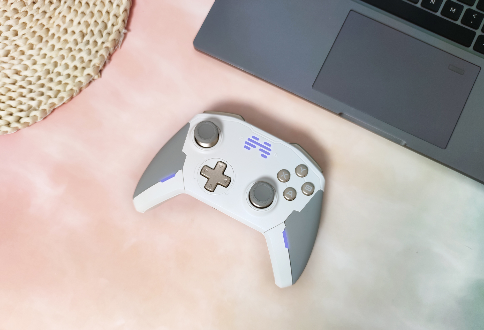 北通宙斯手柄白金版初体验,北通宙斯switch