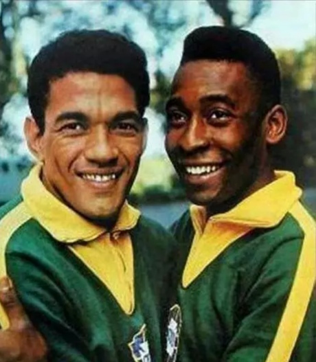 天下足球十大黄金组合,世界足坛史上十大阵容