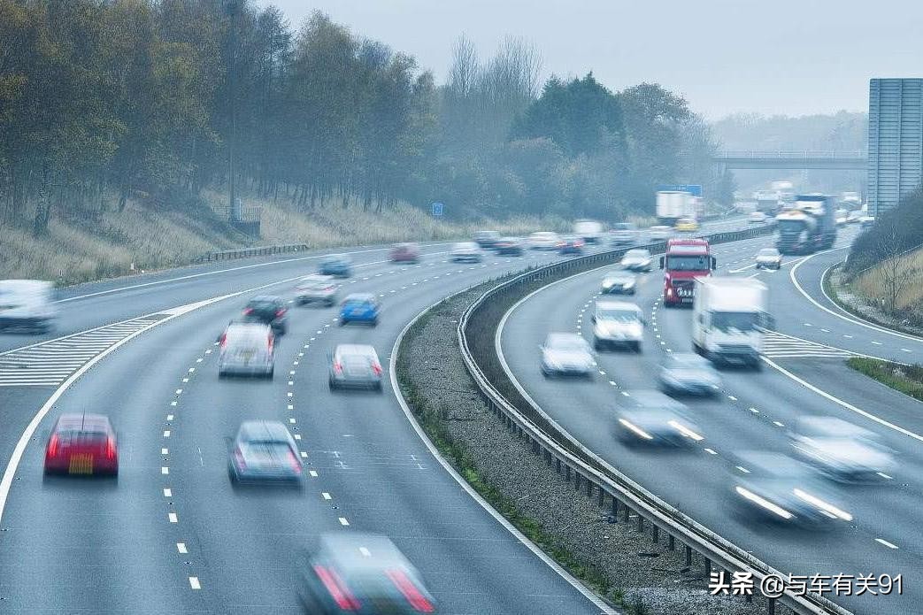 新手跑高速如何避免紧张,高速公路怎么避免出事故