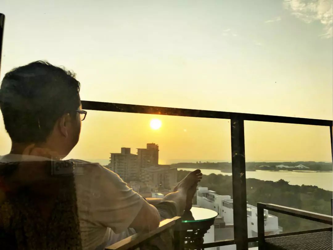 太有幸福感了！周杰伦同款奶茶喝到撑！攻略在此，拿走不谢