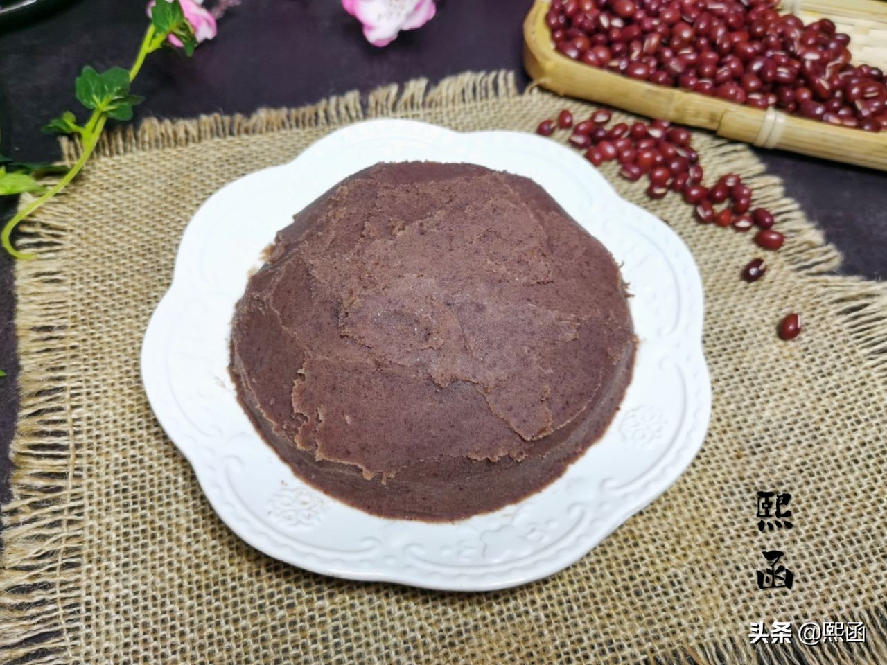 红豆沙馅的家常做法红豆怎么去皮,自制红豆沙一斤红豆加多少糖