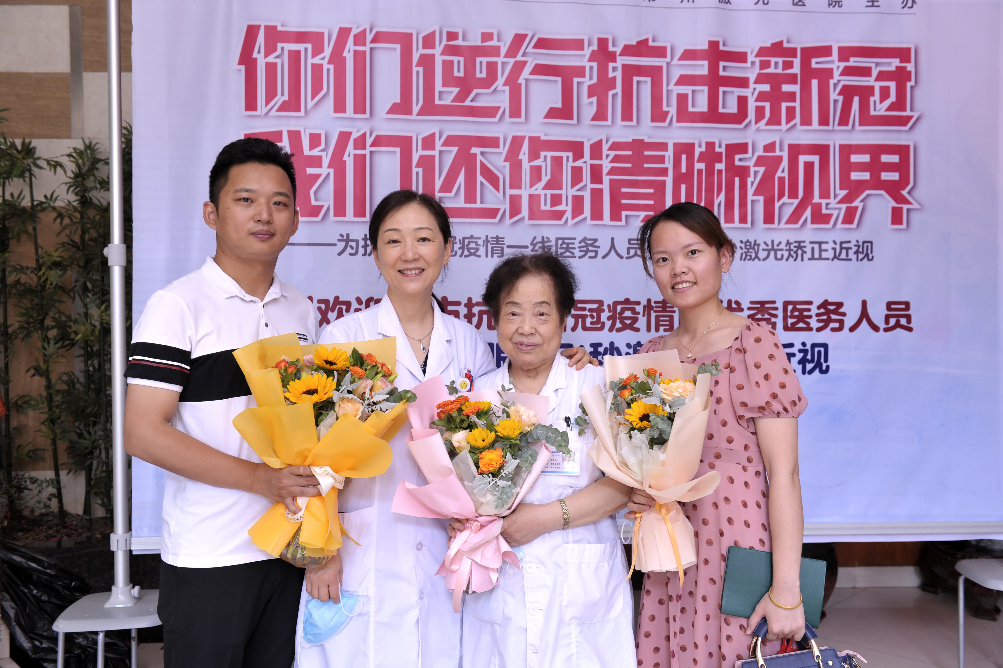 致敬最美医务逆行者,致敬医护最美逆行者