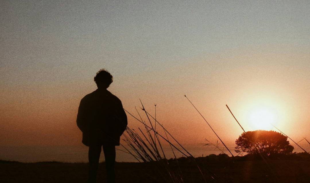 生而为人无罪你不需要抱歉出处,生而为人你不需要抱歉