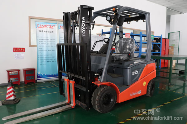 怎么解决叉车安全问题视频,叉车安全问题及解决方法