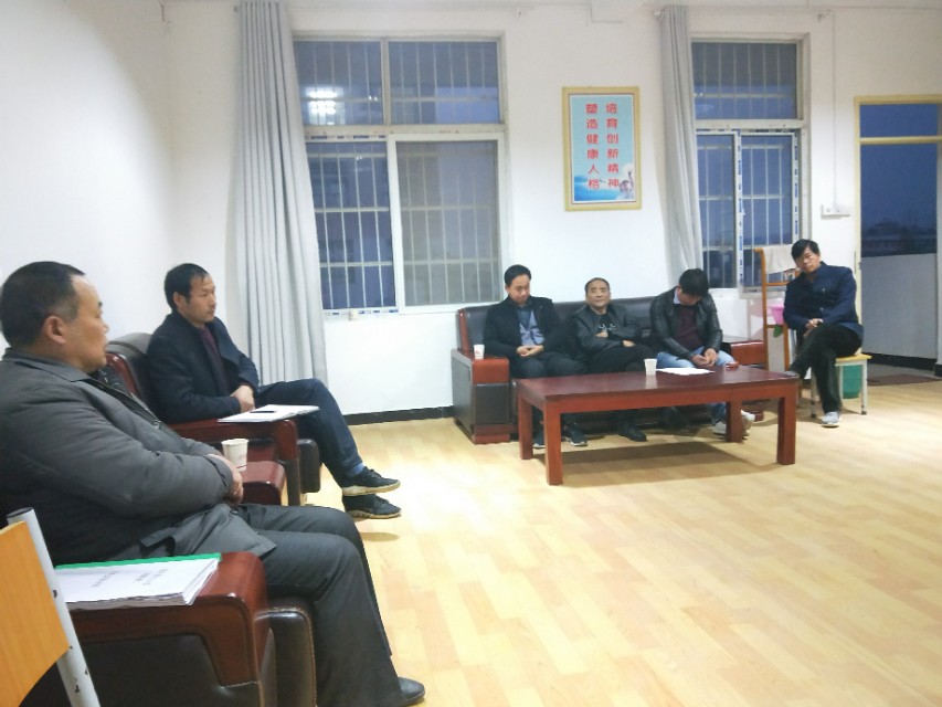 淅川县滔河乡小召开六年级试卷分析座谈会