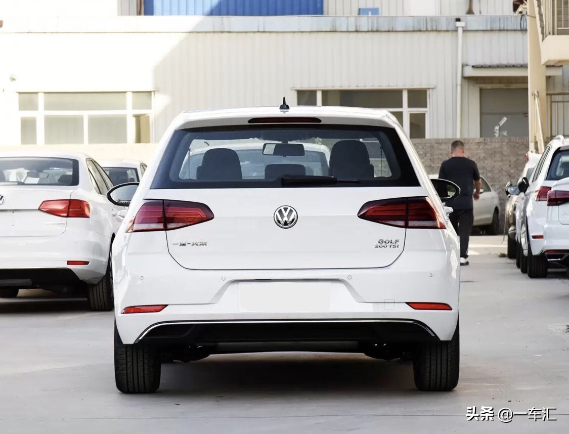 高尔夫2021款200tsidsgpro,高尔夫2019款200tsi舒适价格