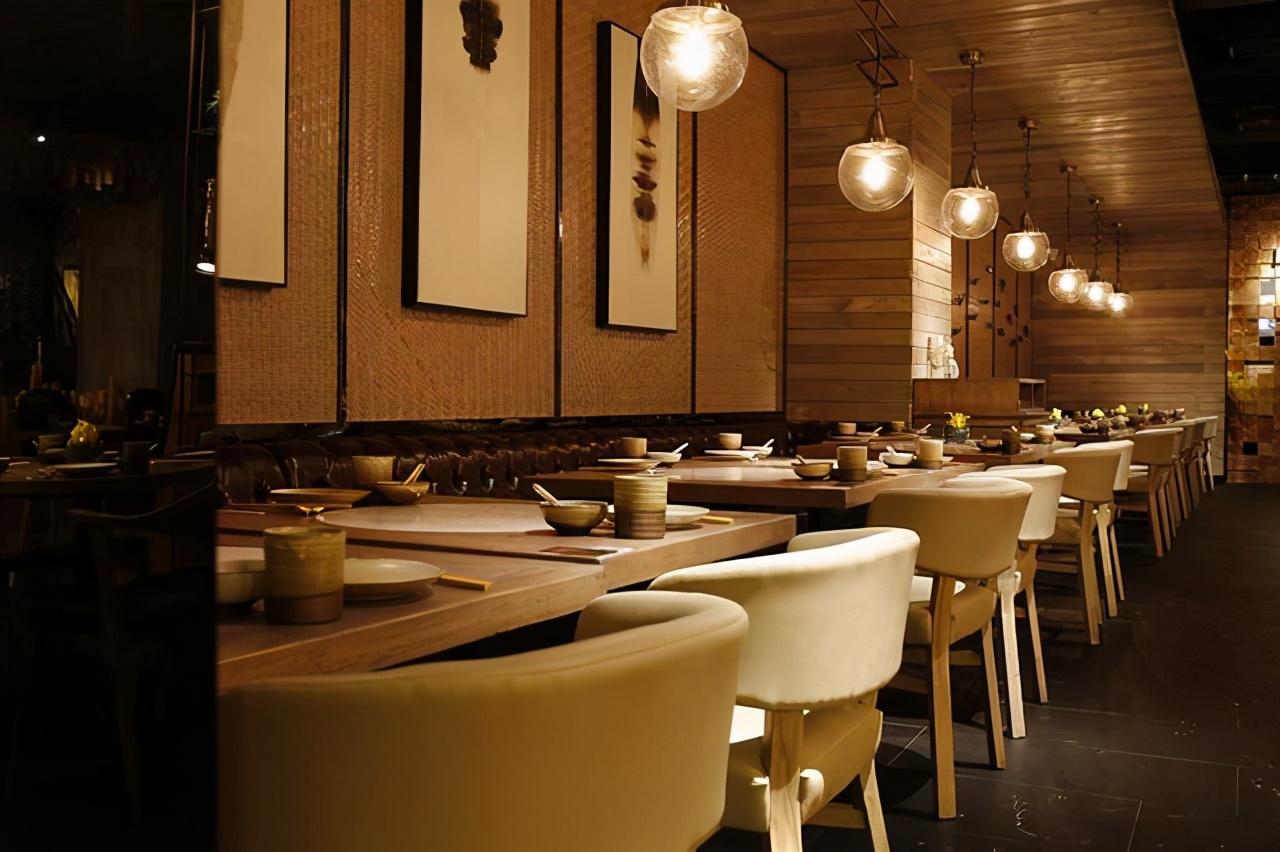 餐饮加盟新商业模式分析,餐饮创业选择加盟品牌有哪些优势