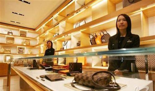 90后小伙鉴宝,90后小伙10万淘宝藏品