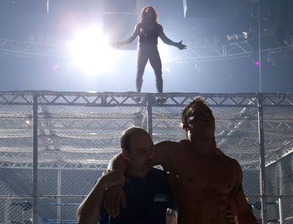 美国坏蛋wwe出场音乐,wwe送葬者美国坏蛋出场视频