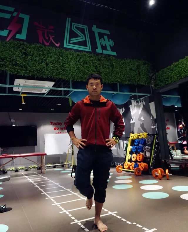 崴脚可能隐藏巨大风险吗,崴脚告别习惯性崴脚