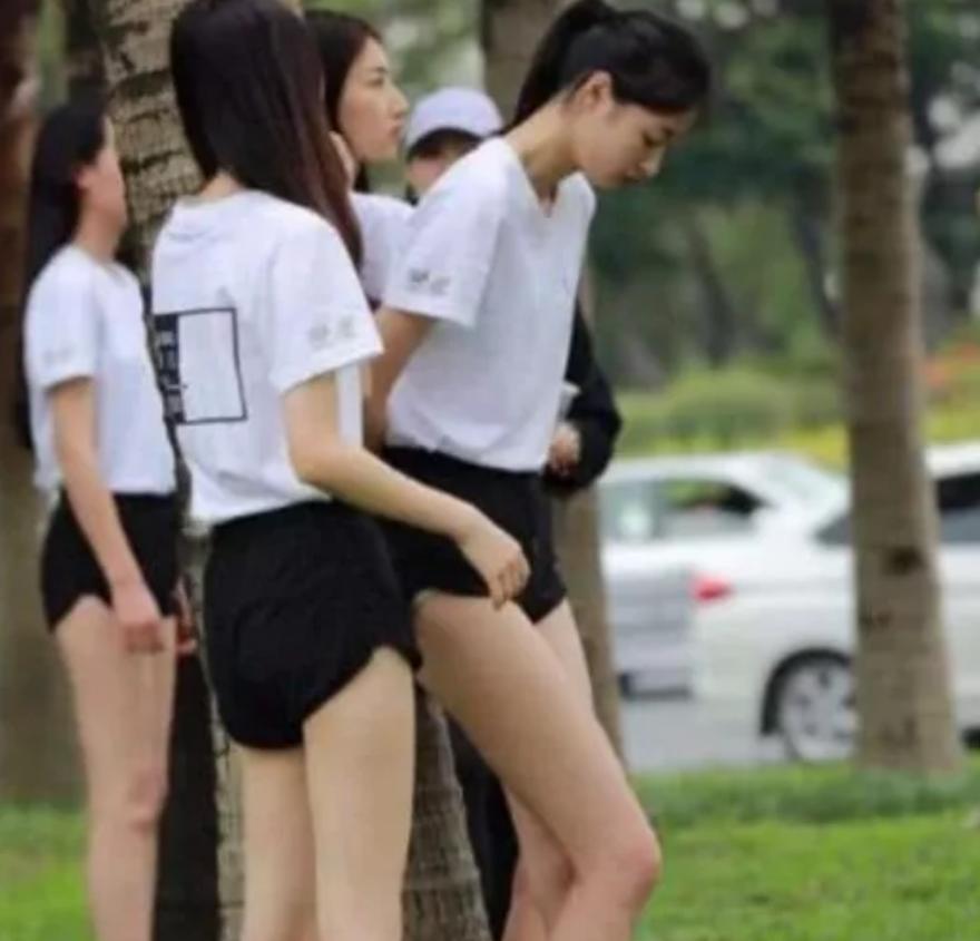 女孩“分泌物”过多易湿裤？做到这3点，上课也能避免“尴尬”