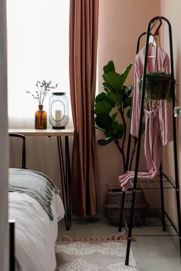 爆改上海25平三角形房,花10万改造45平小破房